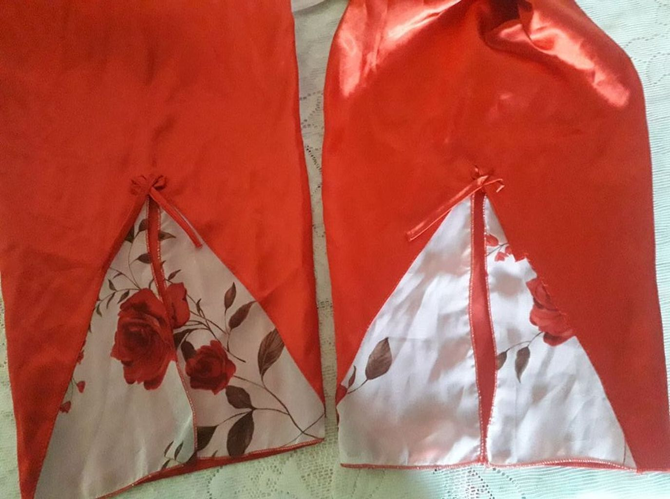 Ahu firmasinin gece geyimi .Peniuar 1 defe geyilib 38 - 40