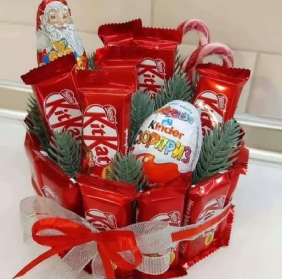 Yeni il hediyyeleri sifarisle hazirlanir.Sifarisler en