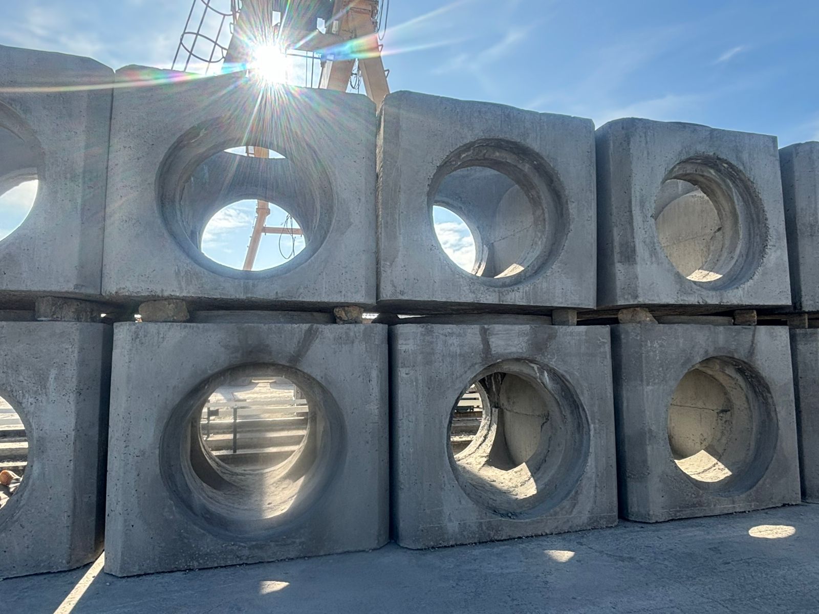 Müştərinin layihə və istəyinə uyğun olaraq hər növ və