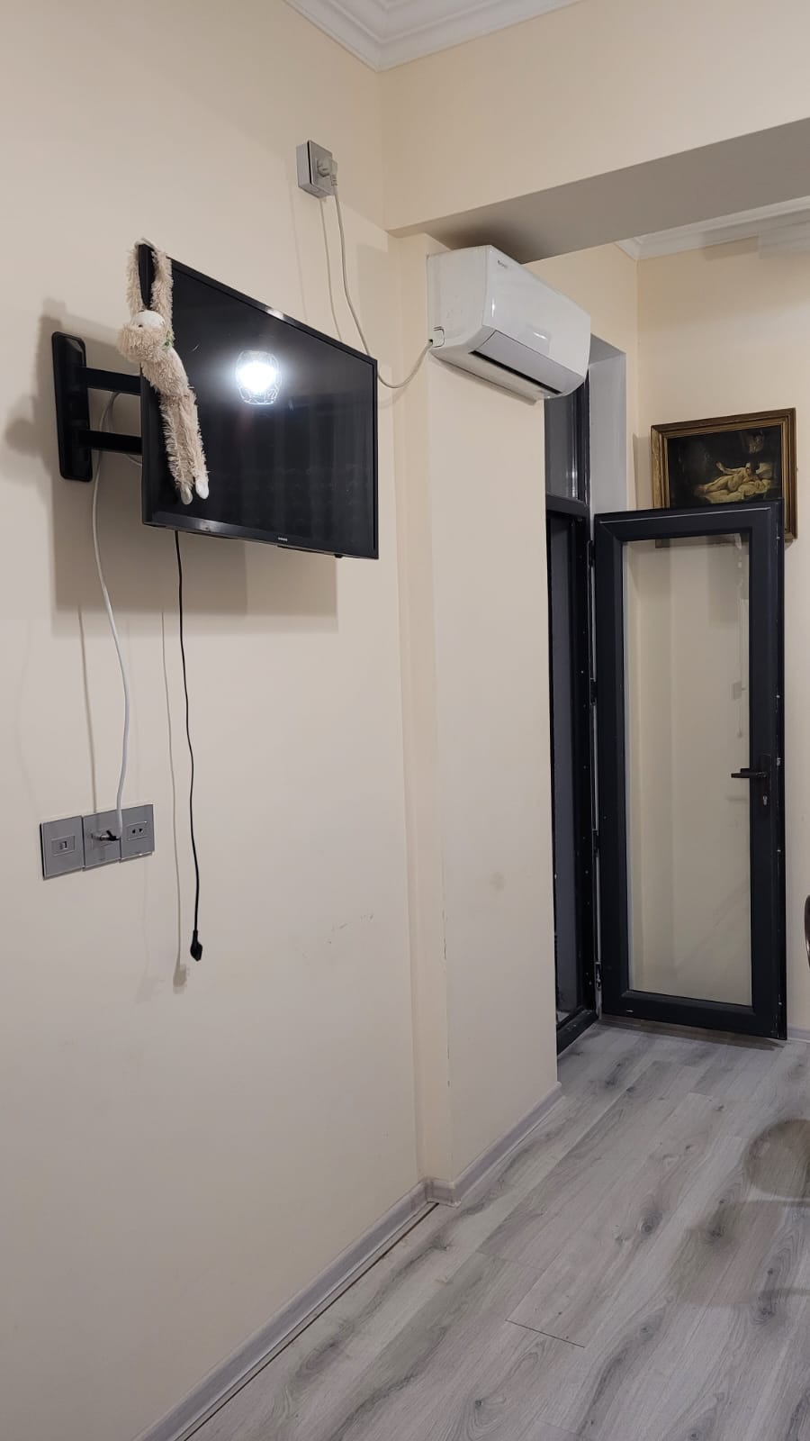 28 May metrosunun ikinci cixişina yaxin yeni tikili binada